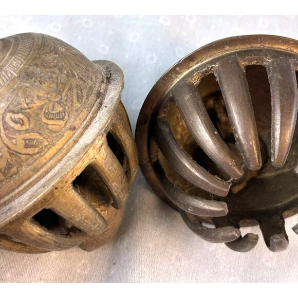 VTG Brass Elephant Claw Bells Set 2 India Engraved Crotal Camel Bells Clappers - Picture 2 of 7